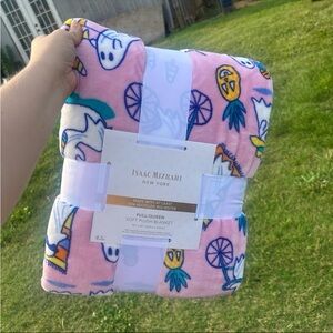 Isaac Mizrahi Summerween & Halloween Blanket